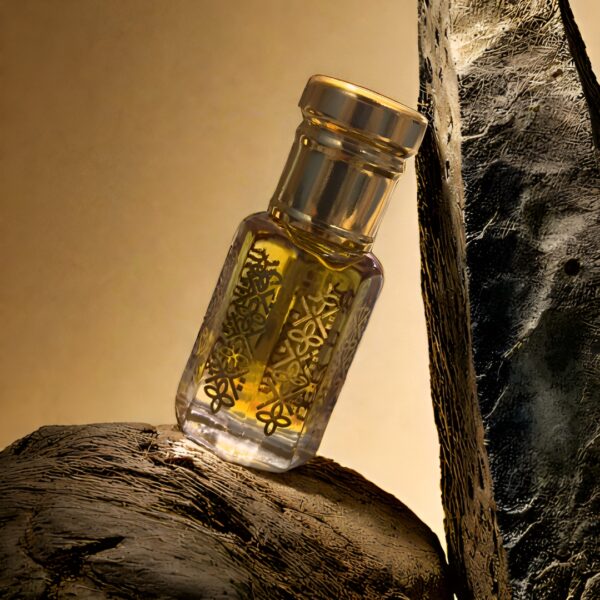 Kesar Chandan Attar | For Men and Women - Image 3